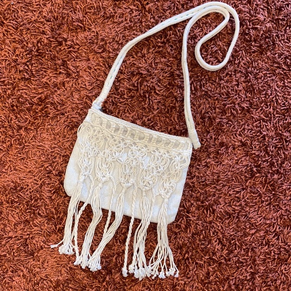 American Eagle cross body bag, size small